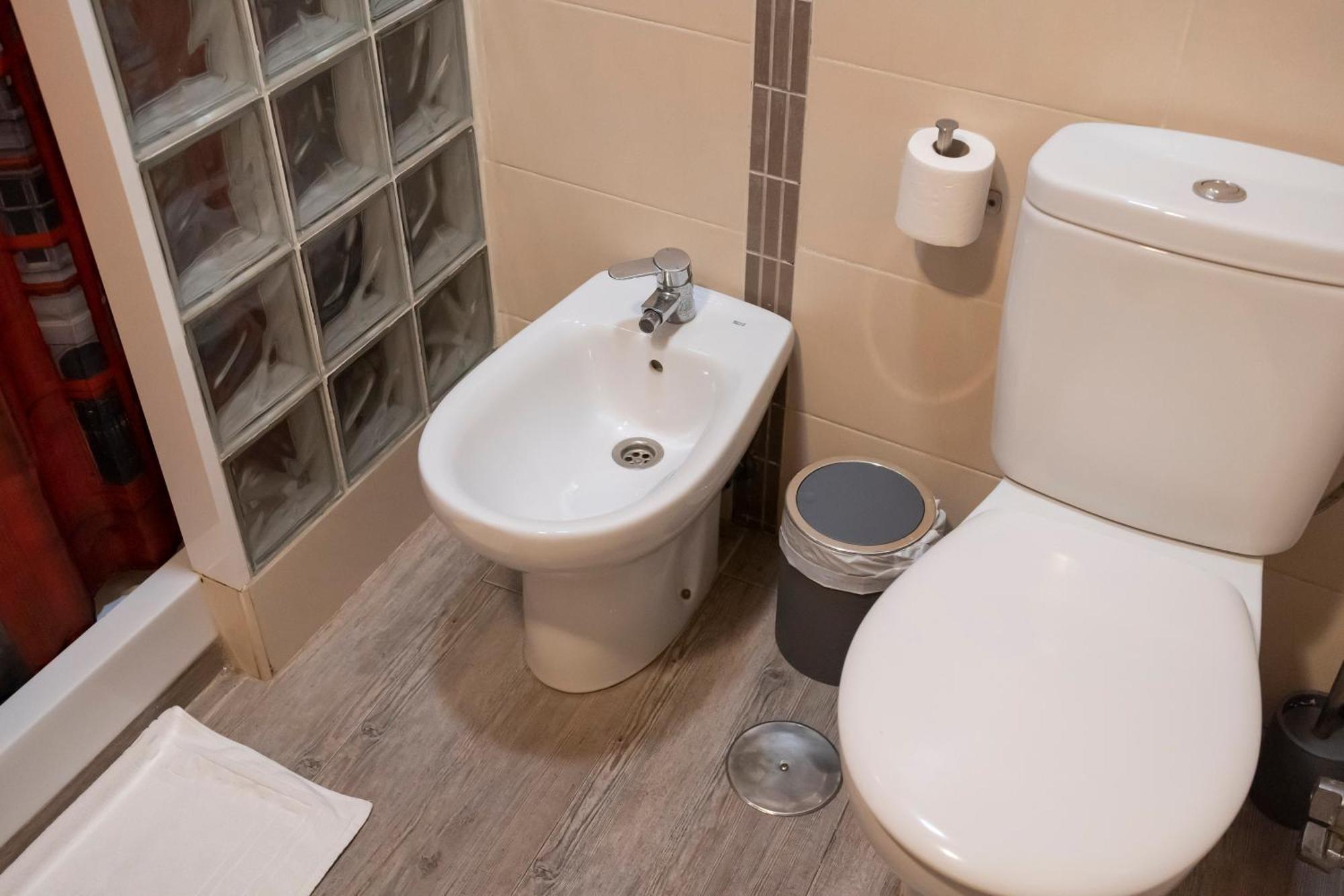 Apartamento Coqueto Malaga Luaran gambar
